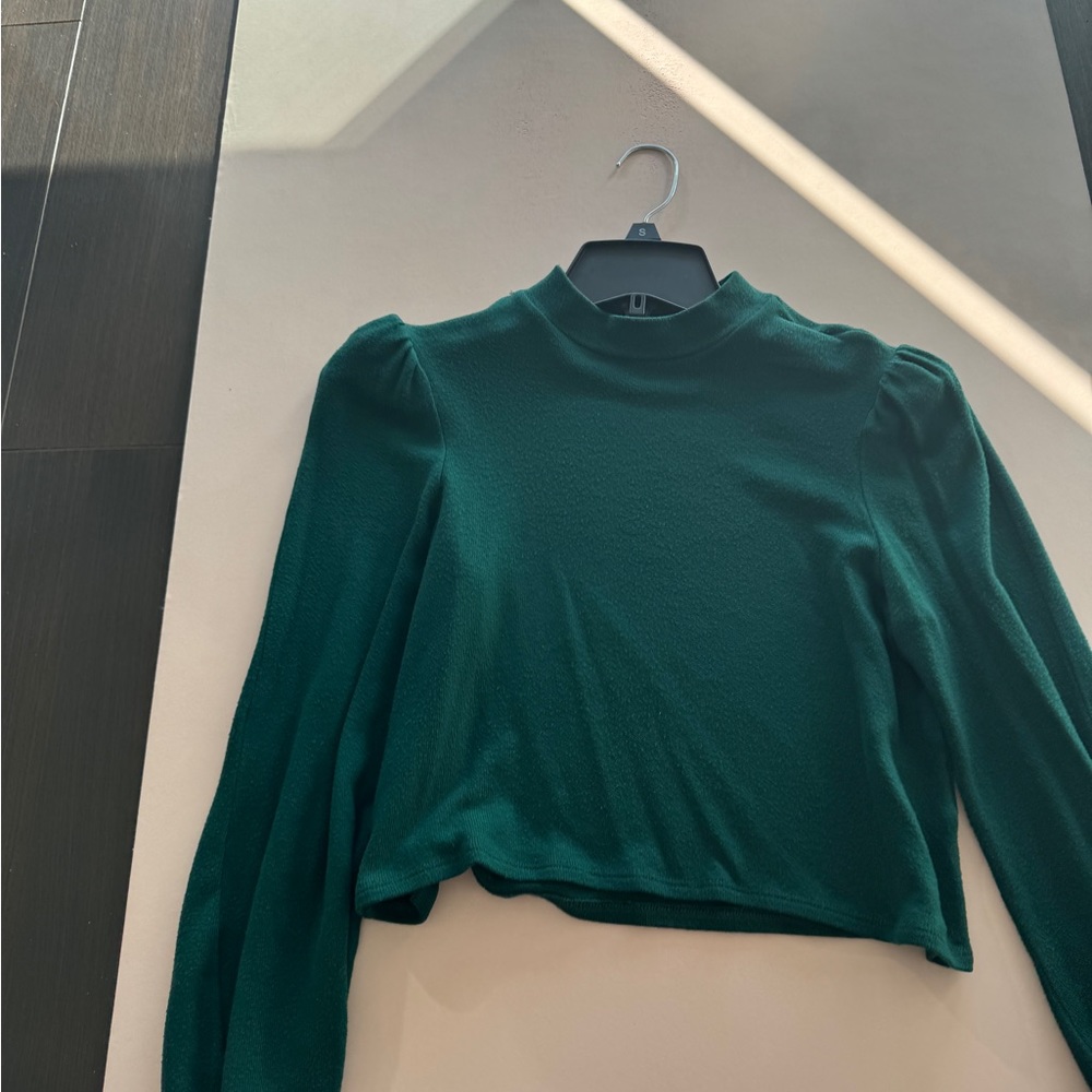 Reformation green sweater